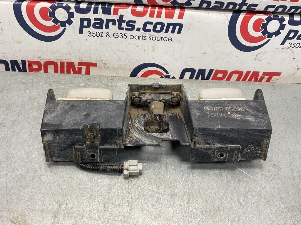 2005 Nissan Z33 350Z Rear License Plate Light Assembly OEM 15BDBFC - On Point Parts Inc