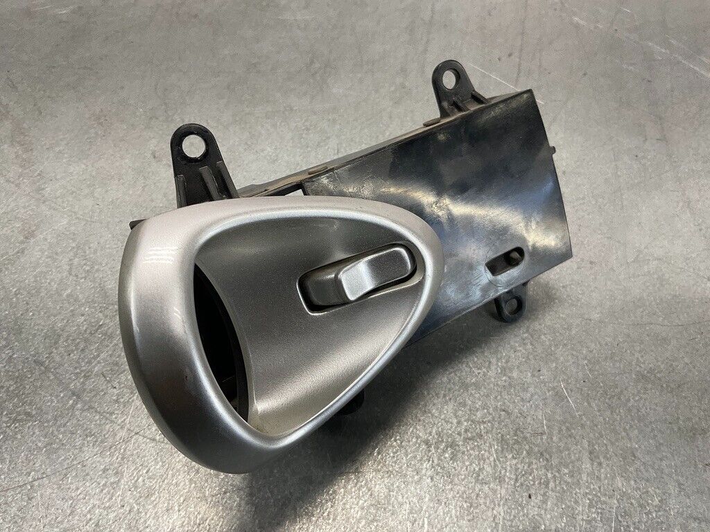 2005 Nissan Z33 350Z Passenger Right Interior Door Handle OEM 15BDBFE - On Point Parts Inc