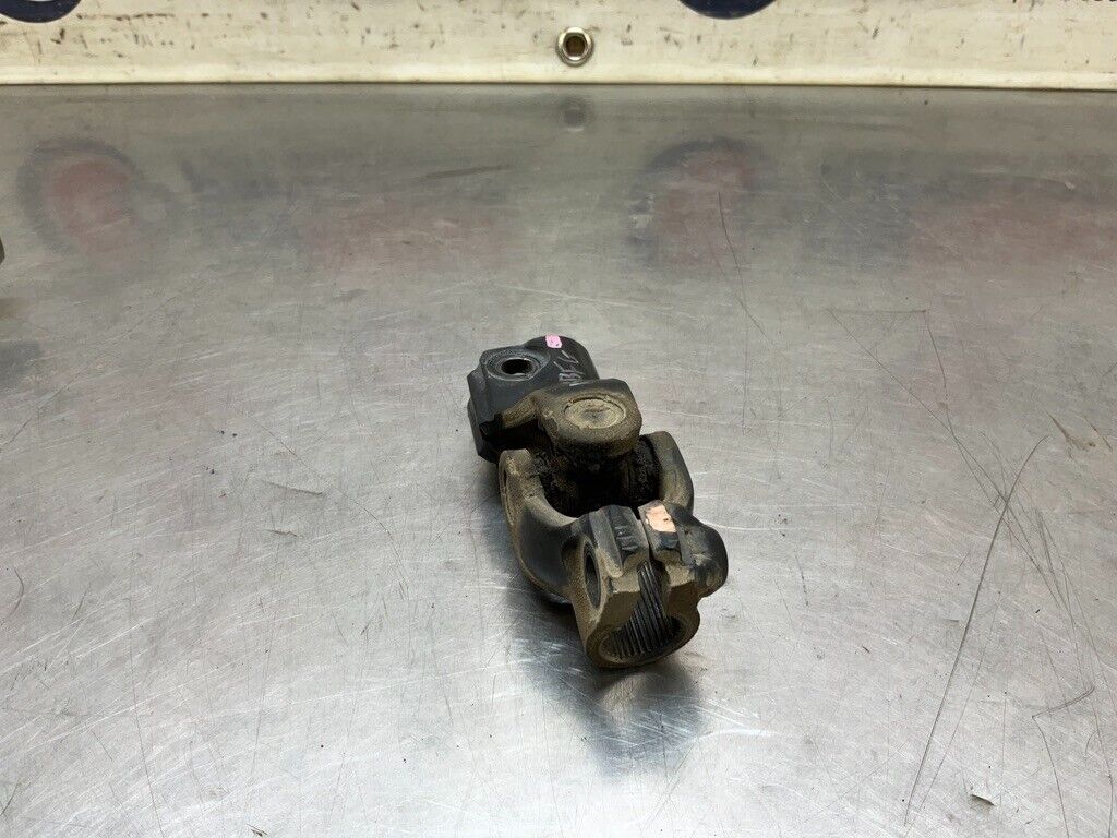 2005 Nissan Z33 350Z Lower Steering Column Shaft and U-Joint Knuckle OEM 15BDBFG - On Point Parts Inc
