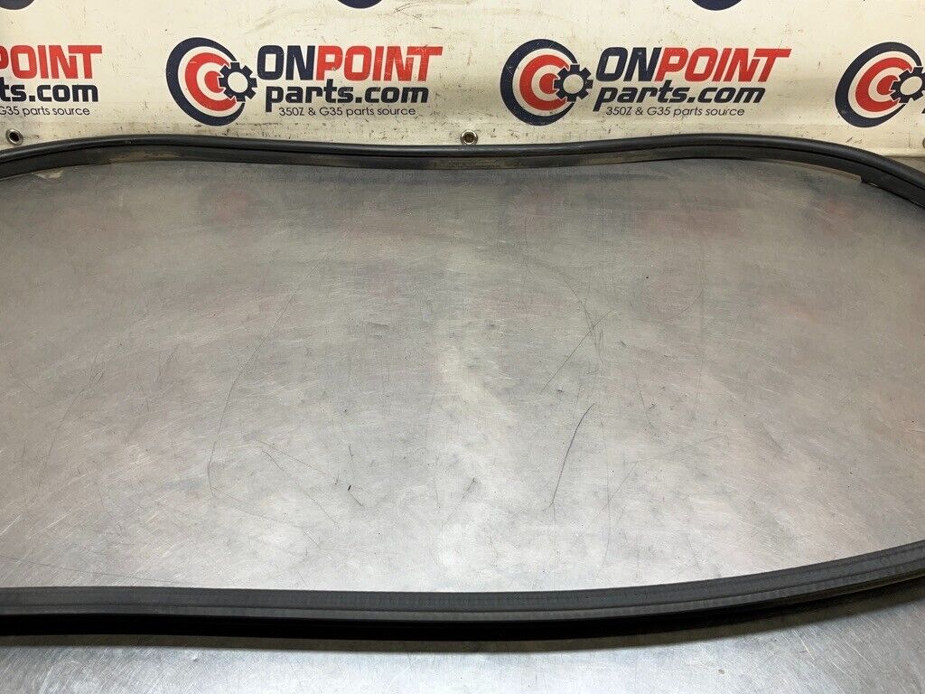 2005 Nissan Z33 350Z Driver Left Door Frame Weatherstrip Seal OEM 15BDBFA - On Point Parts Inc
