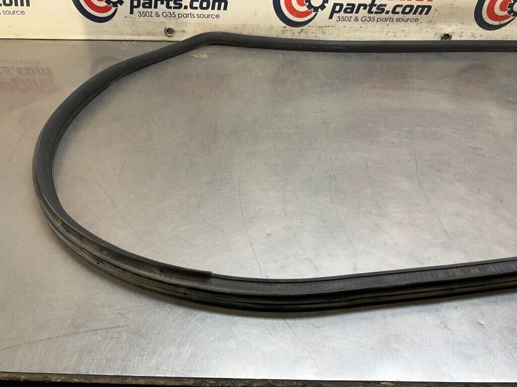2005 Nissan Z33 350Z Driver Left Door Frame Weatherstrip Seal OEM 15BDBFA - On Point Parts Inc
