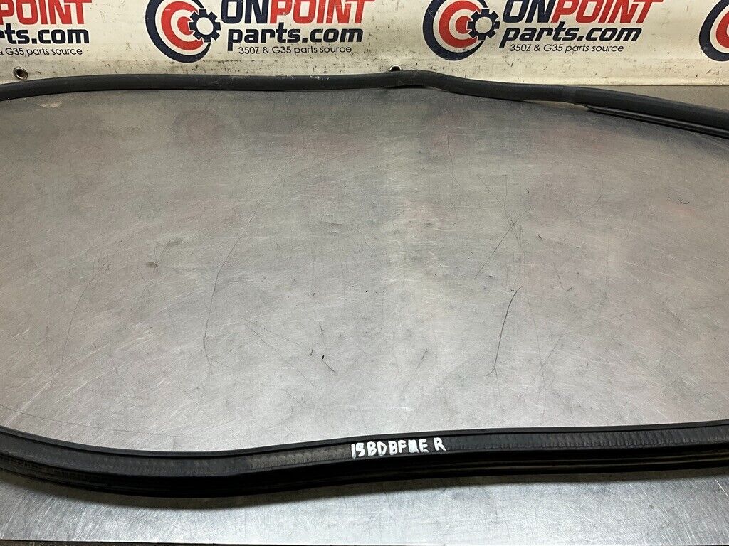 2005 Nissan Z33 350Z Passenger Right Door Frame Weatherstrip Seal OEM 15BDBFE - On Point Parts Inc