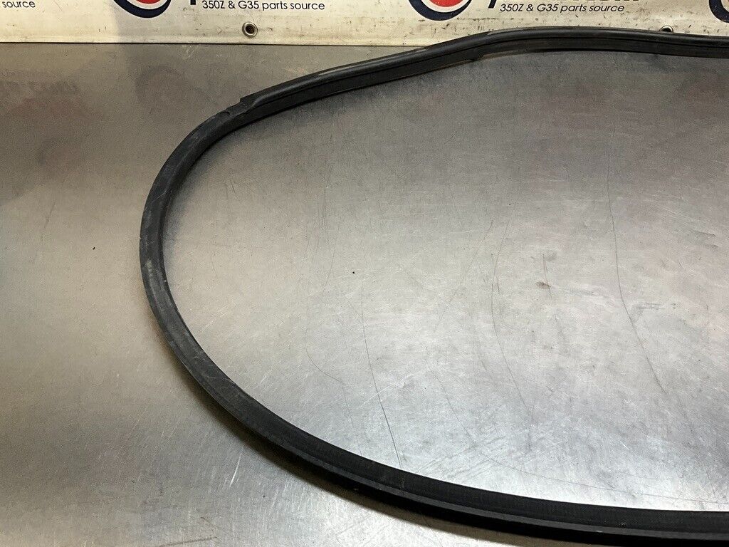 2005 Nissan Z33 350Z Passenger Right Door Frame Weatherstrip Seal OEM 15BDBFE - On Point Parts Inc