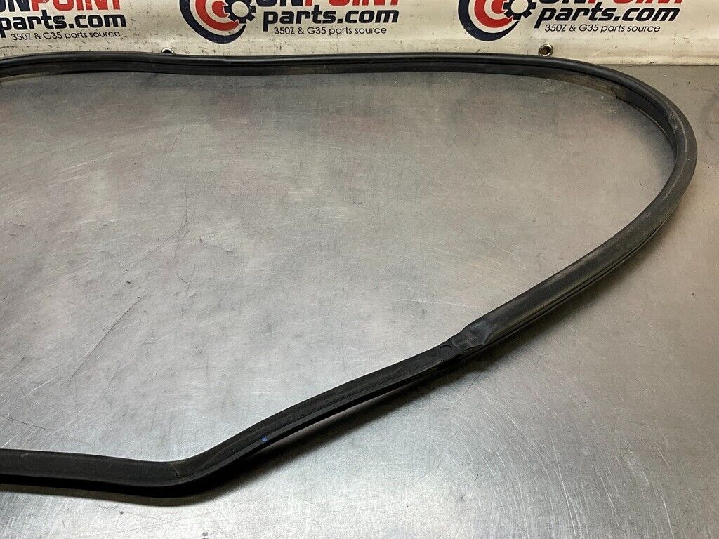 2005 Nissan Z33 350Z Passenger Right Door Frame Weatherstrip Seal OEM 15BDBFE - On Point Parts Inc