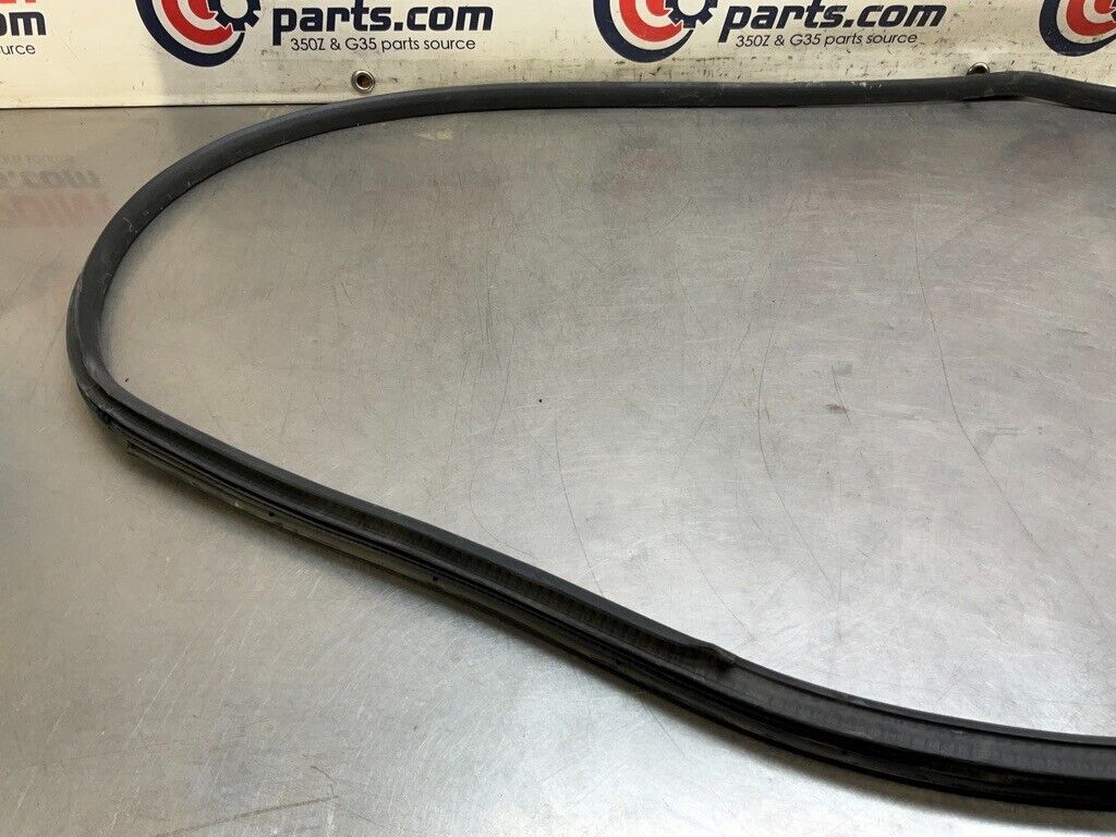 2005 Nissan Z33 350Z Passenger Right Door Frame Weatherstrip Seal OEM 15BDBFE - On Point Parts Inc