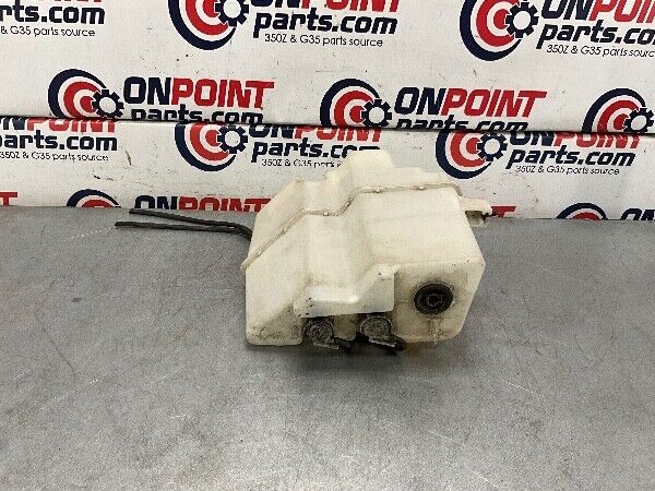 2003 Nissan Z33 350Z Coupe Windshield Washer Fluid Reservoir Oem 22Bdxfk - On Point Parts Inc