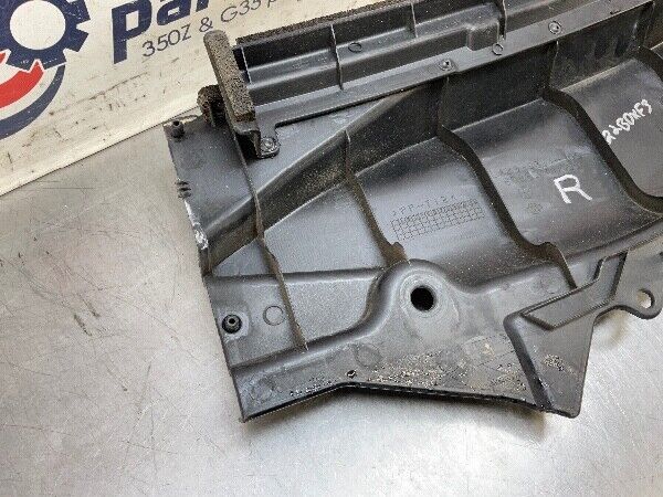 2003 Nissan Z33 350Z Passenger Windshield Window Cowl 66862Cd000 Oem 22Bdxf3 - On Point Parts Inc