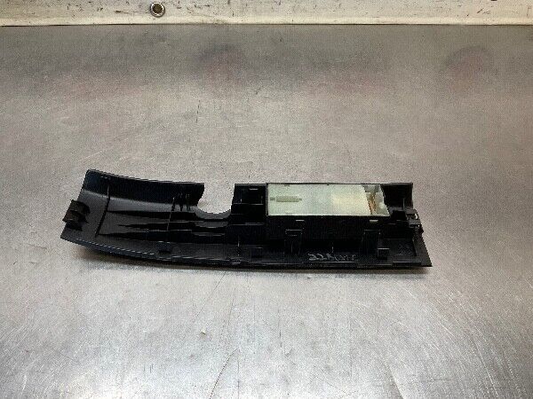 2003 Nissan Z33 350Z Passenger Window Lock Switch Trim Oem 22Bdxfe - On Point Parts Inc