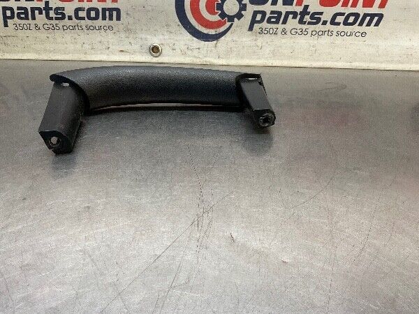 2003 Nissan Z33 350Z Passenger Door Panel Grab Handle Oem 22Bdxfe - On Point Parts Inc