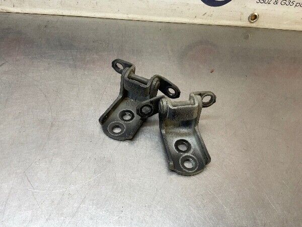 2003 Nissan Z33 350Z Driver Passenger Door Hinges Oem 22Bdxfg - On Point Parts Inc