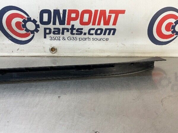 2003 Nissan Z33 350Z Passenger Door Threshold Sill Trim Oem 22Bdxf8 - On Point Parts Inc