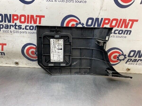 2003 Nissan Z33 350Z Front Driver Kick Panel Fuse Box Cover Oem