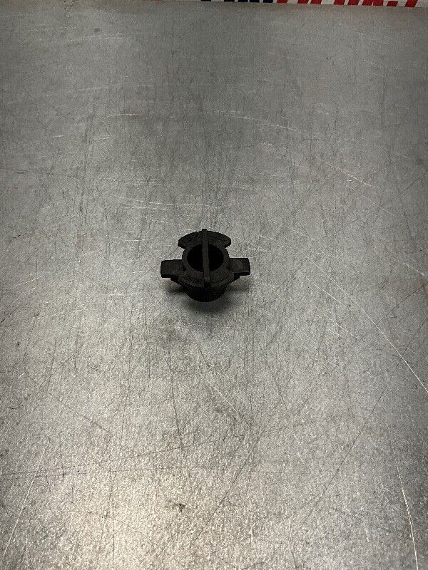 2003 Nissan Z33 350Z Radiator Core Support Locks Oem 22Bdxfc - On Point Parts Inc