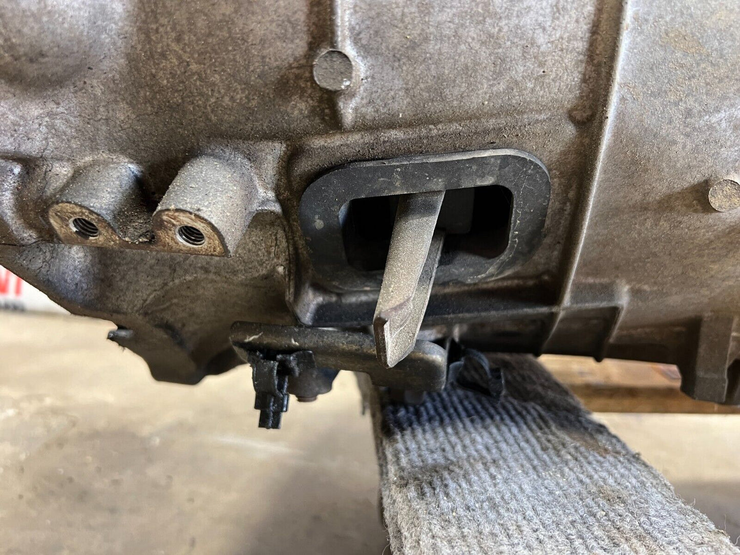 2003 Nissan Z33 350Z Manual Transmission 6 Speed 171K Oem 22Bdxf0 - On Point Parts Inc