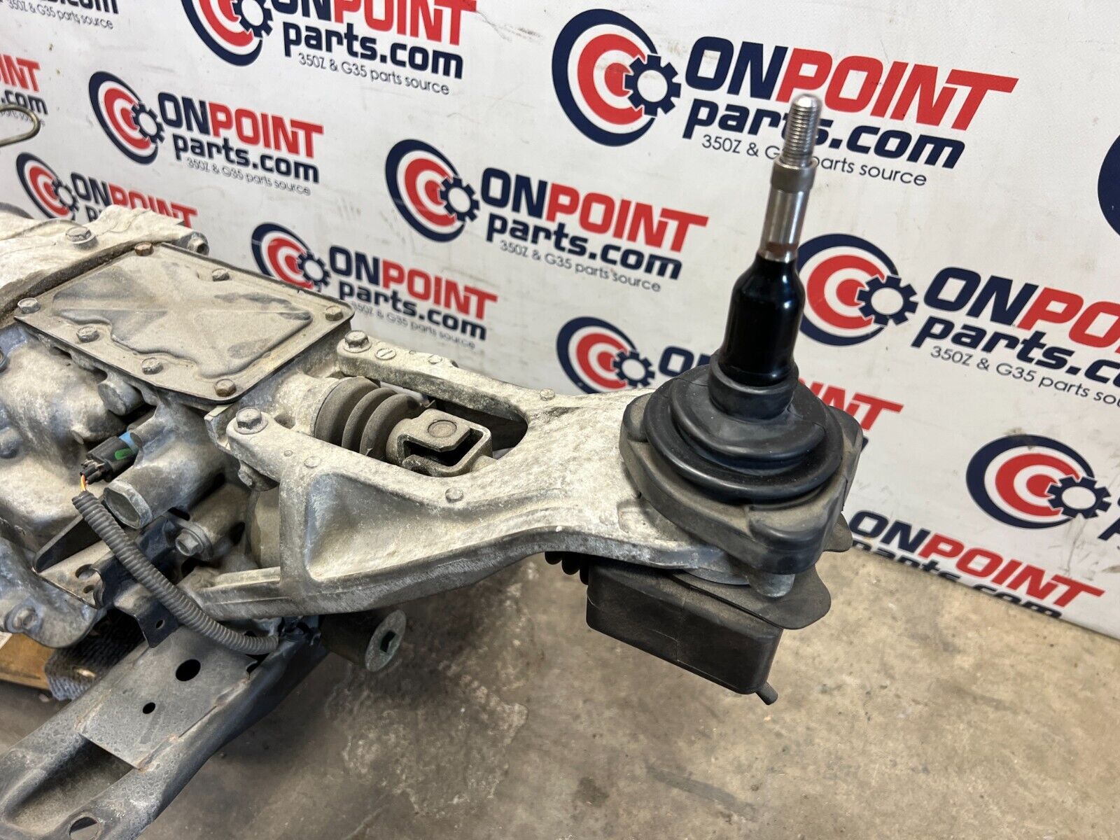 2003 Nissan Z33 350Z Manual Transmission 6 Speed 171K Oem 22Bdxf0 - On Point Parts Inc