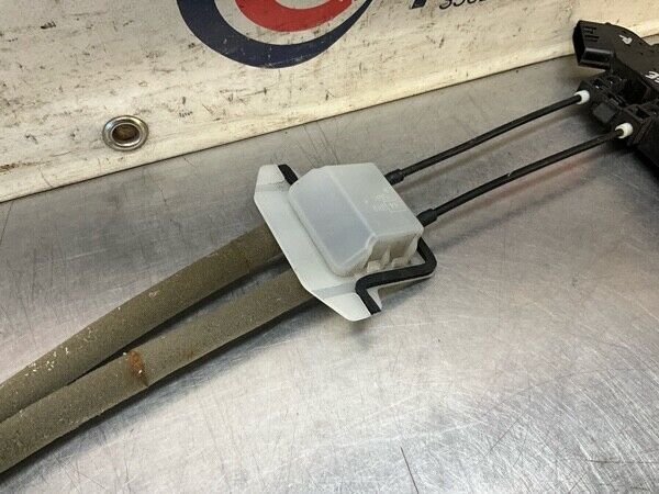 2008 Infiniti V36 G37 Passenger Door Lock Actuator Oem 21Bd8Fe - On Point Parts Inc