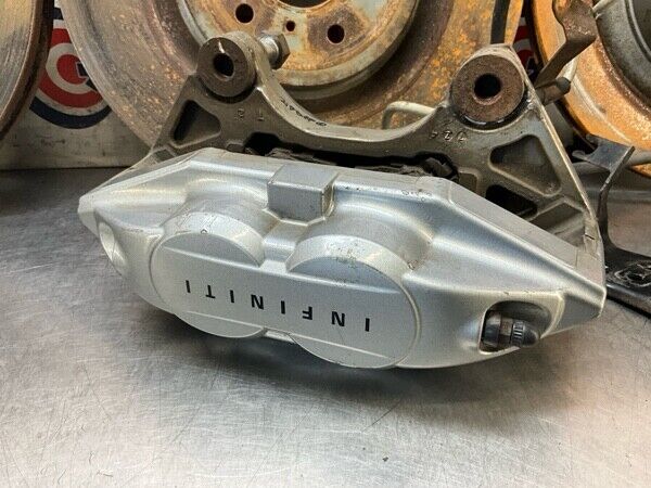 2008 Infiniti V36 G37 Akebono Big Brake Caliper Set Oem 21Bd8F0 – On Point  Parts Inc