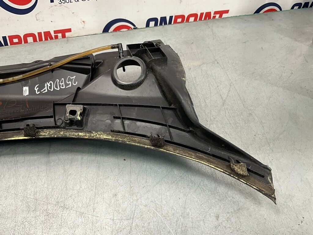 2004 Nissan Z33 350Z Driver Left Windshield Cowl Panel 66863 Oem 25Bdqf3 - On Point Parts Inc