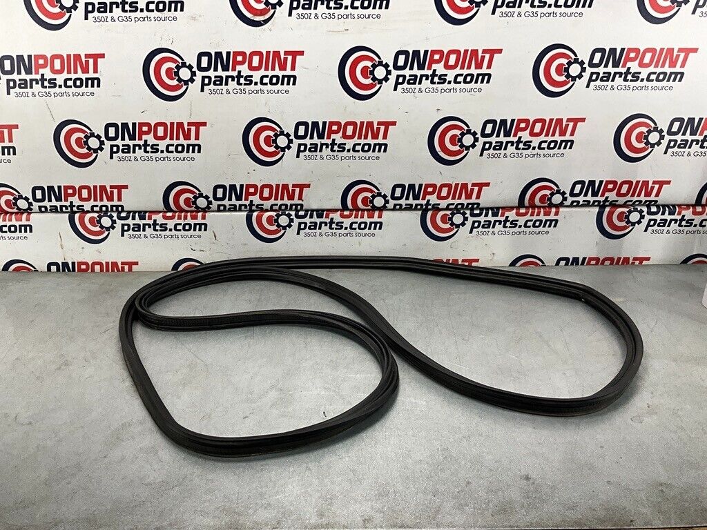 2004 Nissan Z33 350Z Trunk Hatch Frame Weatherstrip Seal Oem 25Bdqfi - On Point Parts Inc
