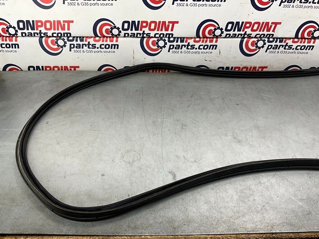 2004 Nissan Z33 350Z Trunk Hatch Frame Weatherstrip Seal Oem 25Bdqfi - On Point Parts Inc