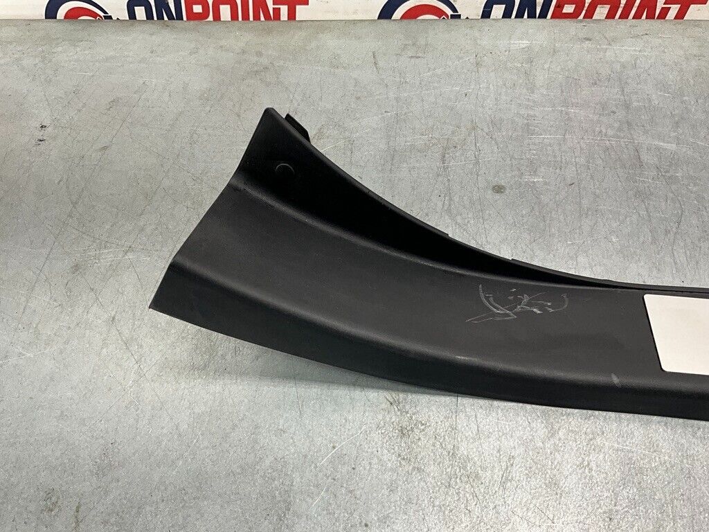 2004 Nissan Z33 350Z Passenger Right Door Threshold Kick Plate Trim Oem 25Bdqf7 - On Point Parts Inc