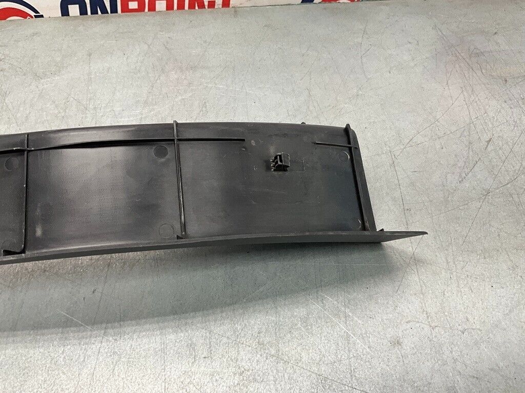 2004 Nissan Z33 350Z Passenger Right Door Threshold Kick Plate Trim Oem 25Bdqf7 - On Point Parts Inc