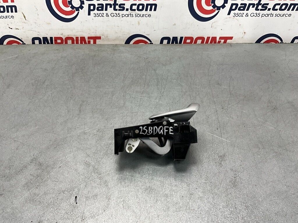 2004 Nissan Z33 350Z Passenger Right Interior Door Handle Oem 25Bdqfe - On Point Parts Inc