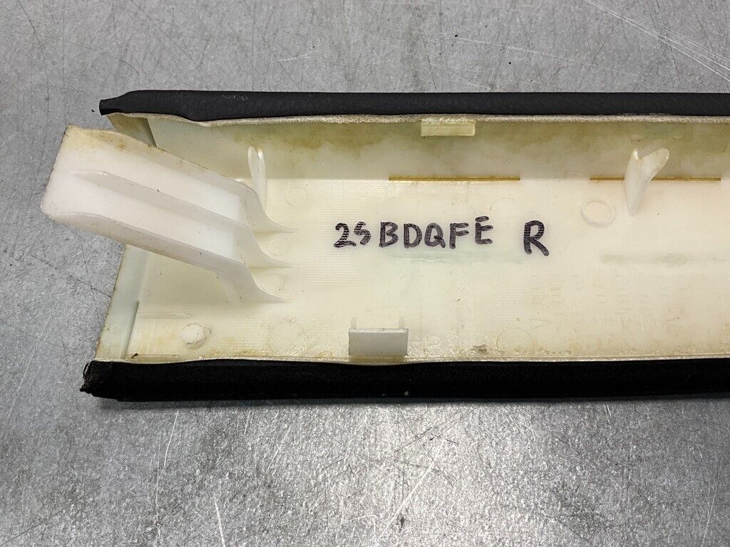 2004 Nissan Z33 350Z Passenger Right Door Panel Armrest 80940 Oem 25Bdqfe - On Point Parts Inc