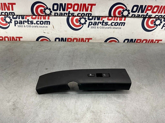 2004 Nissan Z33 350Z Passenger Right Door Window Lock Switch Trim Oem 25Bdqfe - On Point Parts Inc