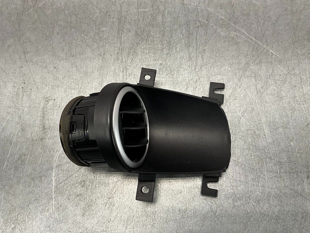 2004 Nissan Z33 350Z Passenger Right Door Panel Vent 80964 Oem 25Bdqfe - On Point Parts Inc