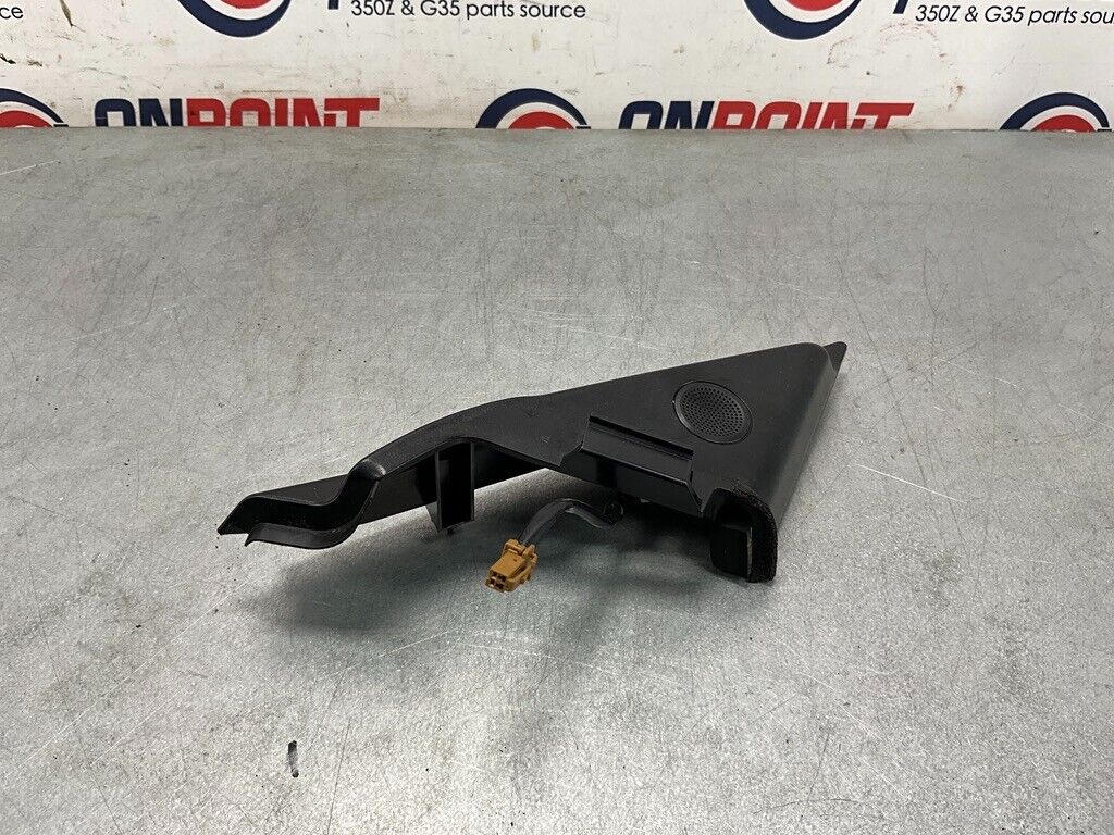 2004 Nissan Z33 350Z Passenger Right Tweeter Speaker Cover Oem 25Bdqfe - On Point Parts Inc