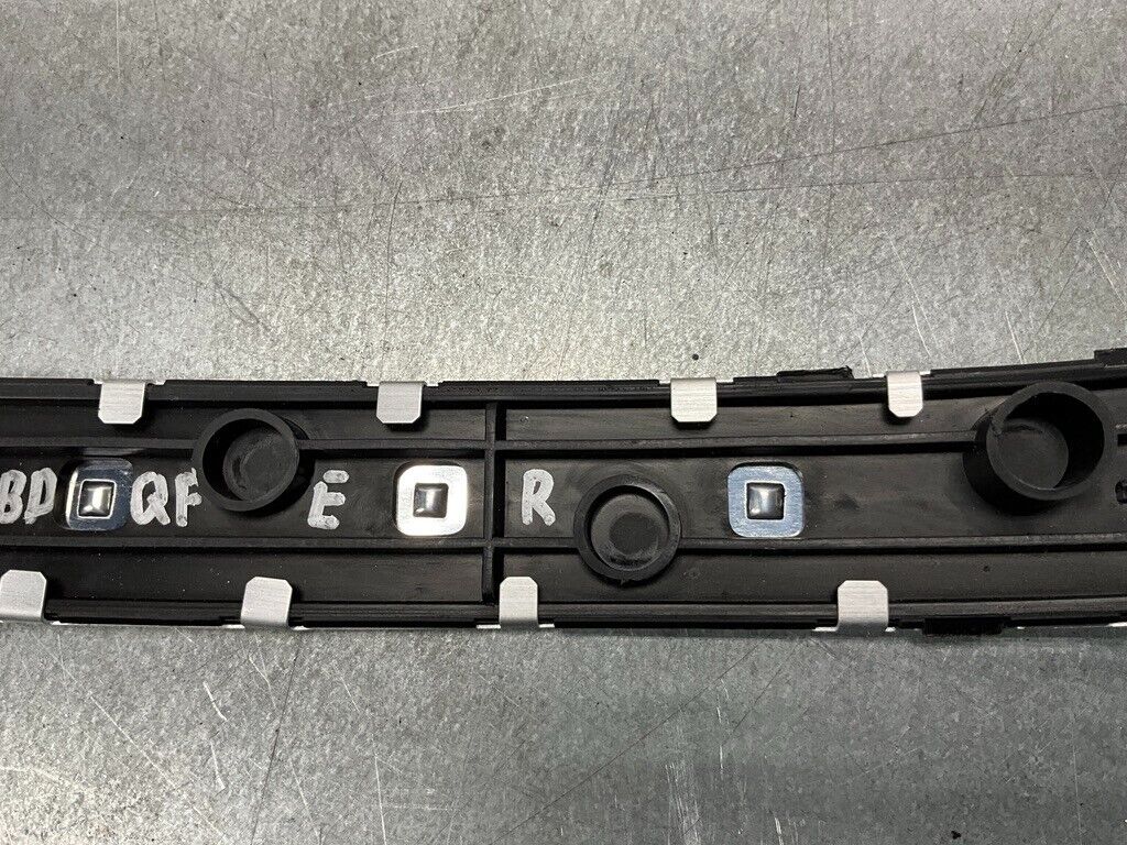 2004 Nissan Z33 350Z Passenger Door Panel Grab Handle Trim 80932 Oem 25Bdqfe - On Point Parts Inc