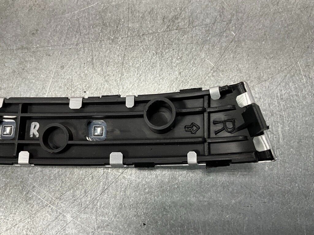 2004 Nissan Z33 350Z Passenger Door Panel Grab Handle Trim 80932 Oem 25Bdqfe - On Point Parts Inc