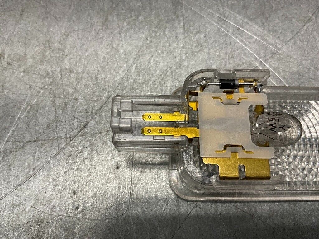 2004 Nissan Z33 350Z Trunk Light Lens Bulb Oem 25Bdqfc - On Point Parts Inc