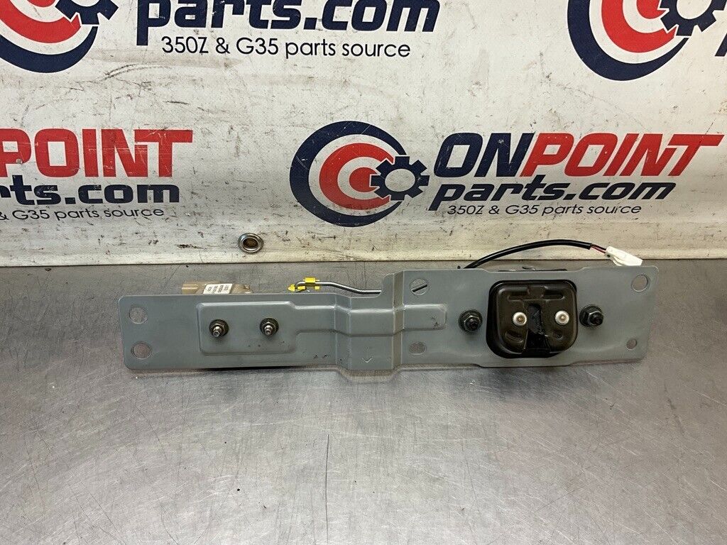 2004 Nissan Z33 350Z Coupe Trunk Latch Actuator Lock Assembly Oem 25Bdqfc - On Point Parts Inc
