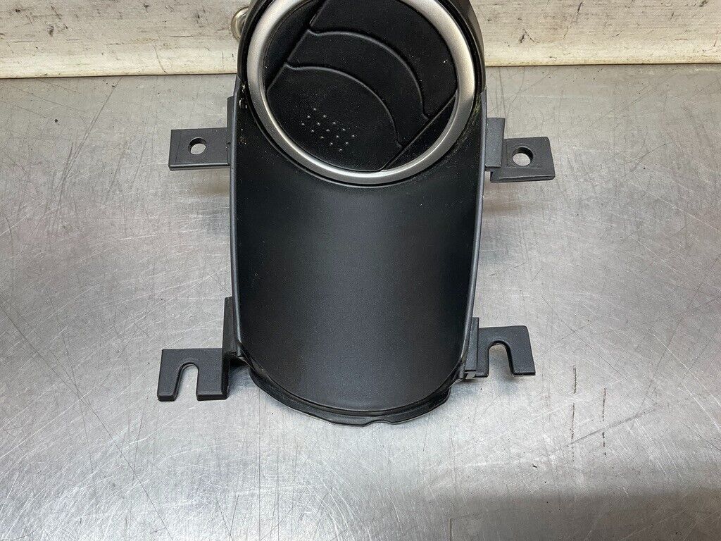 2004 Nissan Z33 350Z Driver Left Door Panel Vent Trim 80965 Oem 25Bdqfa - On Point Parts Inc