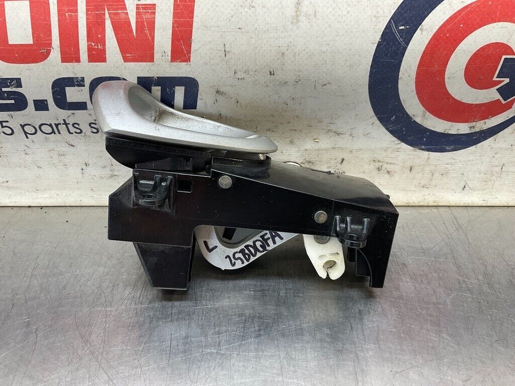 2004 Nissan Z33 350Z Driver Left Interior Door Handle Oem 25Bdqfa - On Point Parts Inc