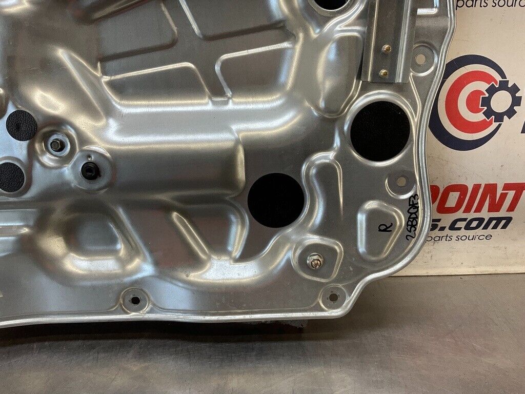 2004 Nissan Z33 350Z Passenger Right Window Regulator Motor Oem 25Bdqf3 - On Point Parts Inc