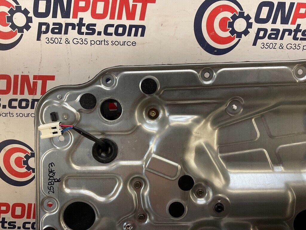 2004 Nissan Z33 350Z Passenger Right Window Regulator Motor Oem 25Bdqf3 - On Point Parts Inc