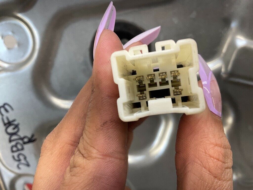 2004 Nissan Z33 350Z Passenger Right Window Regulator Motor Oem 25Bdqf3 - On Point Parts Inc