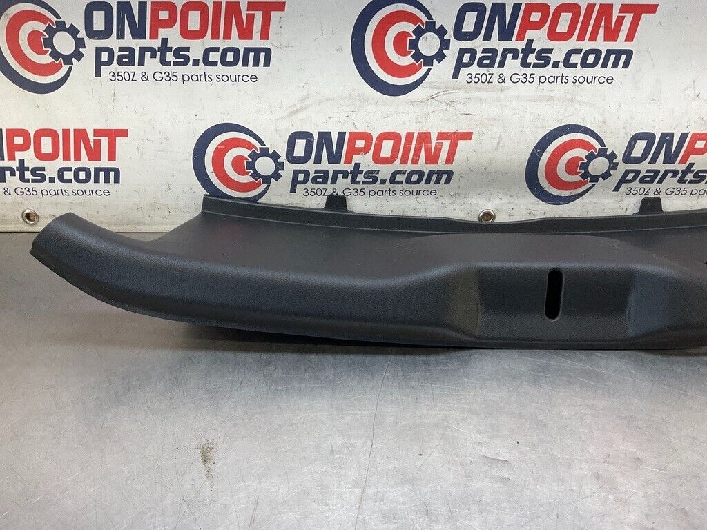 2004 Nissan Z33 350Z Coupe Trunk Latch Cover Panel 84992 Oem 25Bdqf8 - On Point Parts Inc