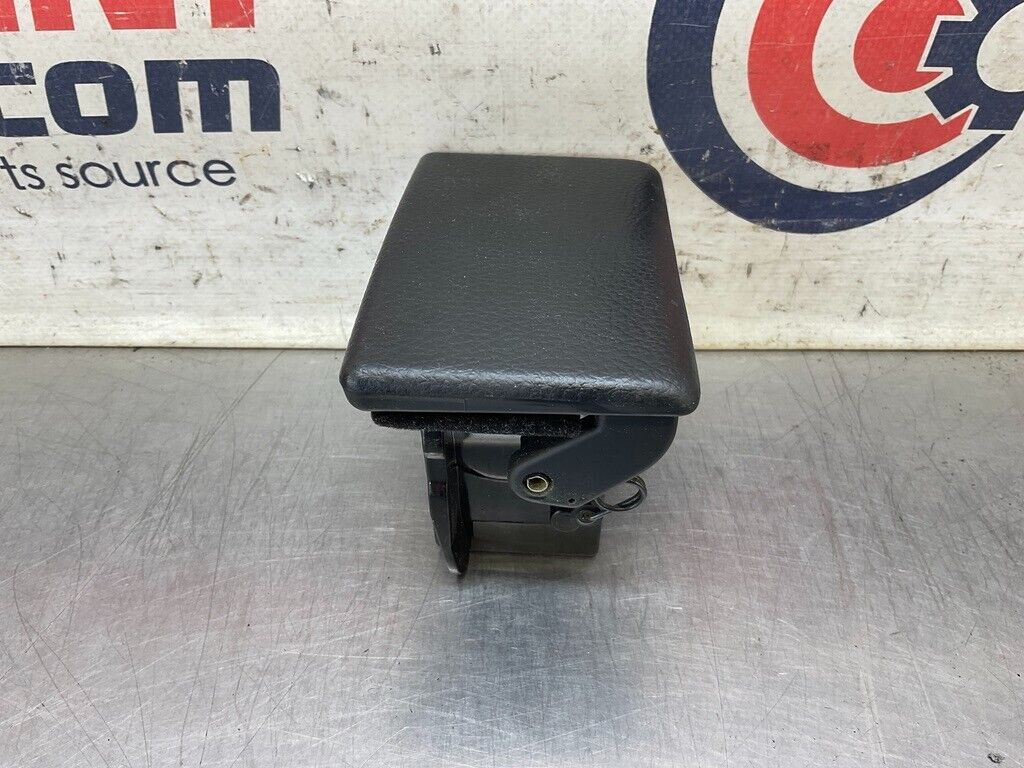 2004 Nissan Z33 350Z Center Console Coin Tray 68560 Oem 25Bdqfc - On Point Parts Inc