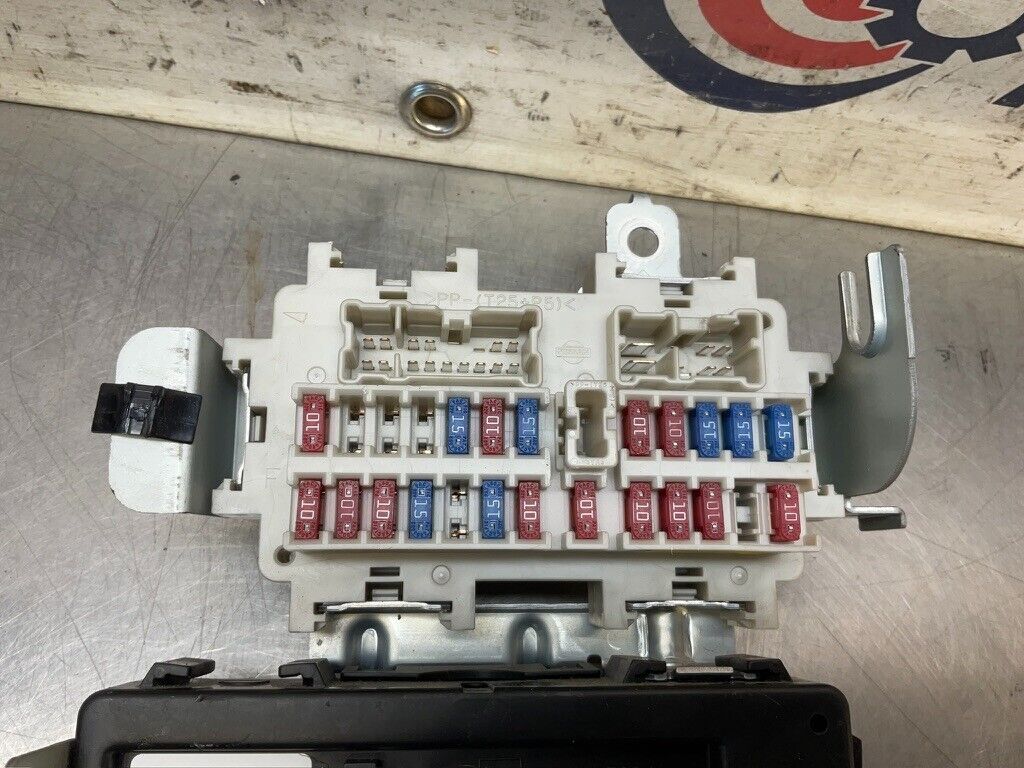 2004 Nissan Z33 350Z BCM Body Control Module 284B1CE800 Oem 25Bdqfa - On Point Parts Inc
