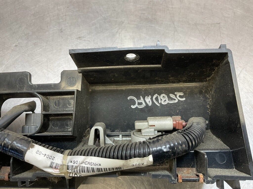 2004 Nissan Z33 350Z License Plate Light Assembly  Oem 25Bdqfc - On Point Parts Inc