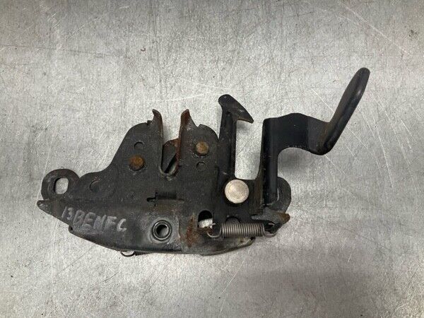 2003 Nissan Z33 350Z Front Hood Lock Latch Oem 13Benfc - On Point Parts Inc