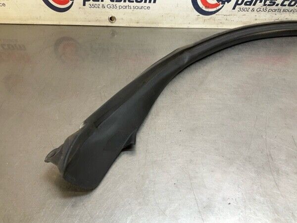 2003 Nissan Z33 350Z Driver A-Pillar Trim Weatherstrip Seal Oem 13Benfg - On Point Parts Inc
