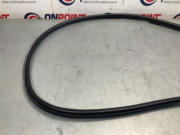 2006 Infiniti V35 G35 Passenger Door Shell Weatherstrip Seal Oem 11Be9Fe - On Point Parts Inc