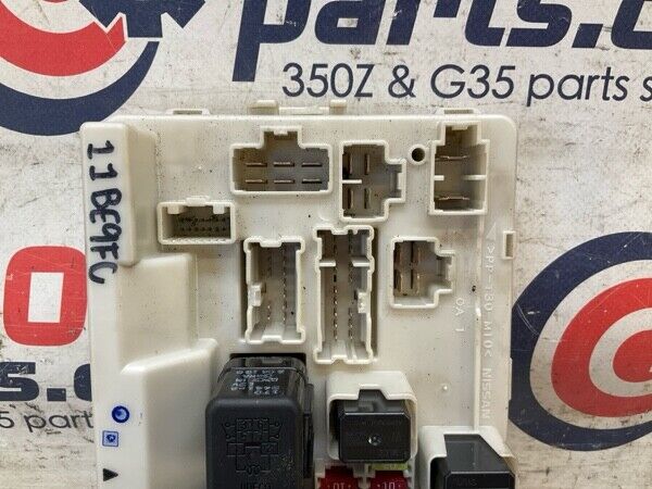 2006 Infiniti V35 G35 Ipdm Engine Large Fuse Relay Module Box Oem 11Be9Fc - On Point Parts Inc