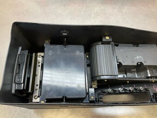 2004 Infiniti V35 G35 Front Mt Center Console Assembly Oem 23Bevf8 - On Point Parts Inc