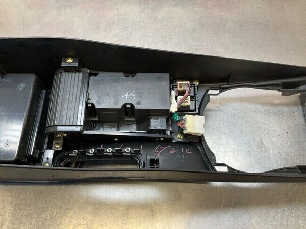 2004 Infiniti V35 G35 Front Mt Center Console Assembly Oem 23Bevf8 - On Point Parts Inc